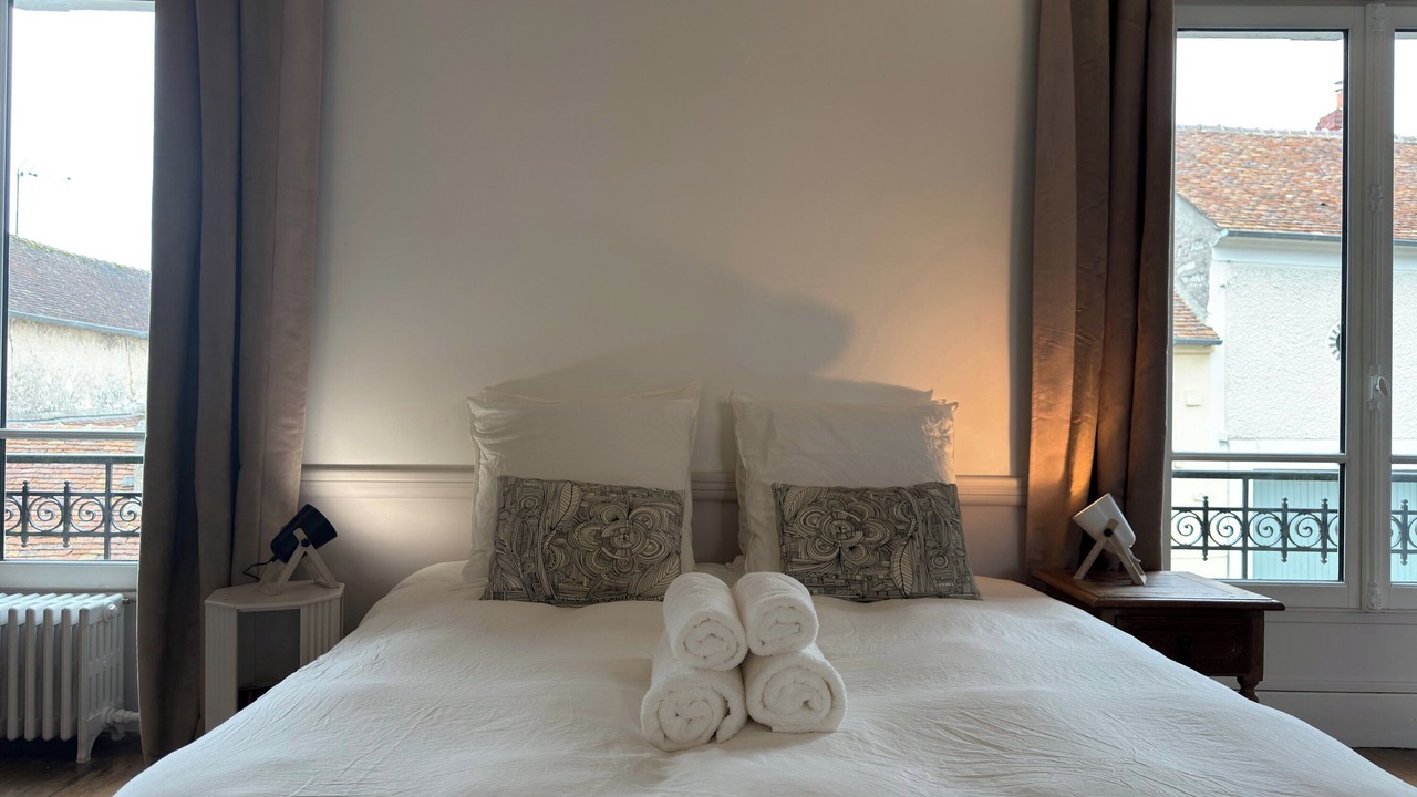 Photo of Bedroom in Ury