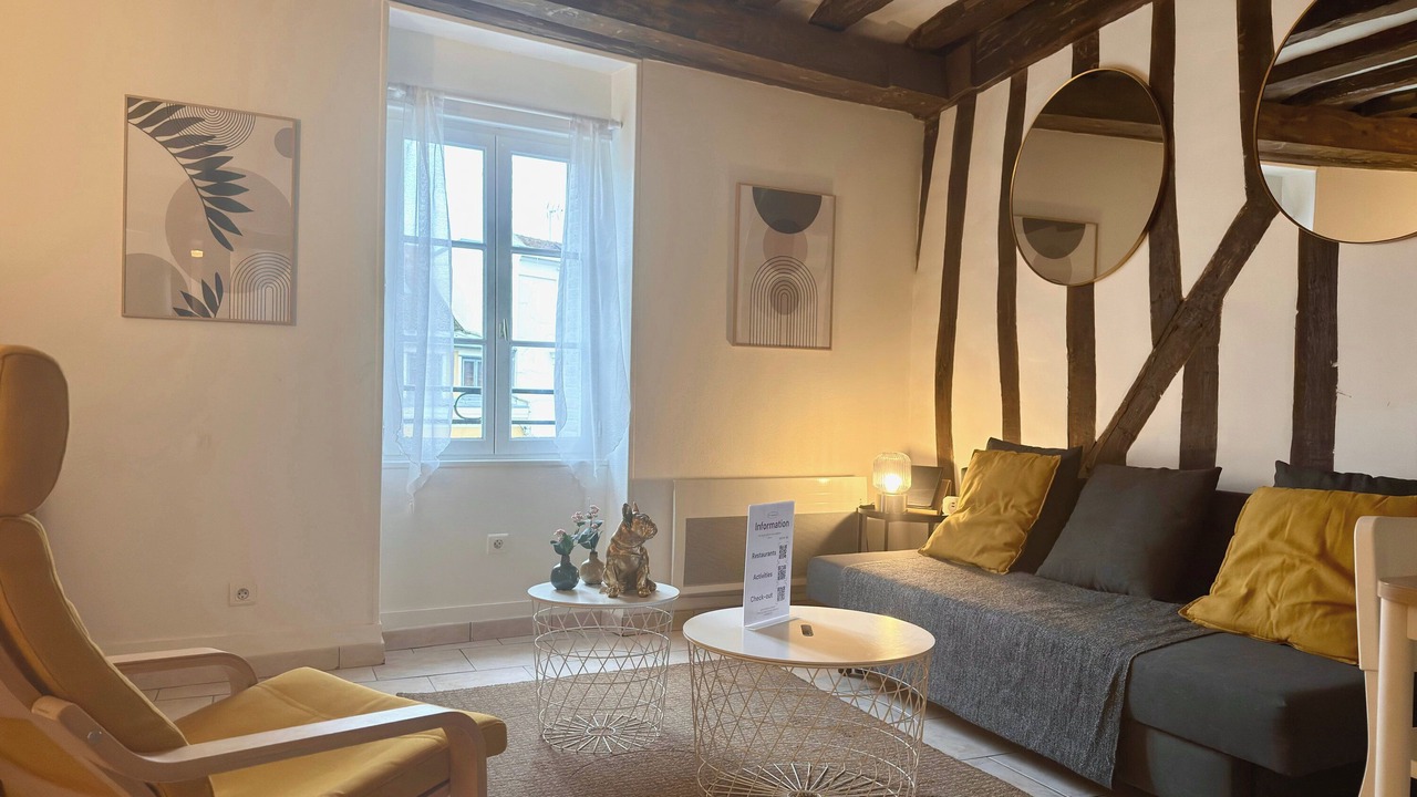 Photo of Livingroom in Fontainebleau