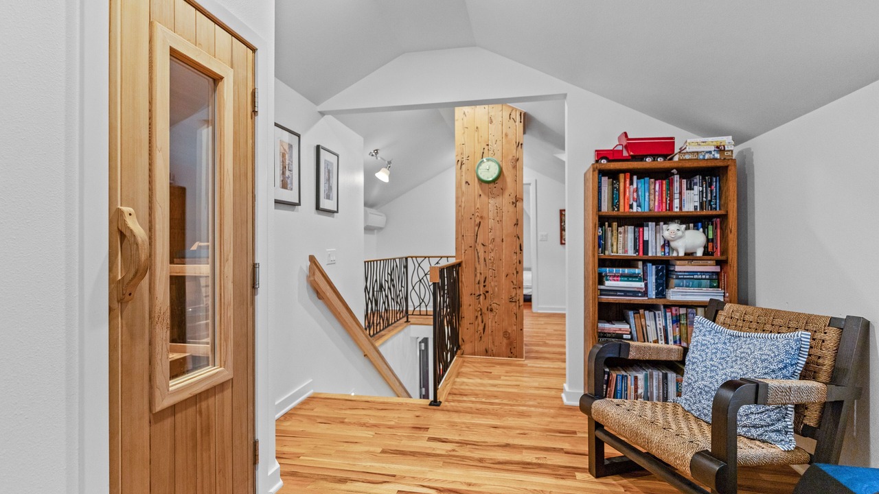 Photo of Others in West Hills