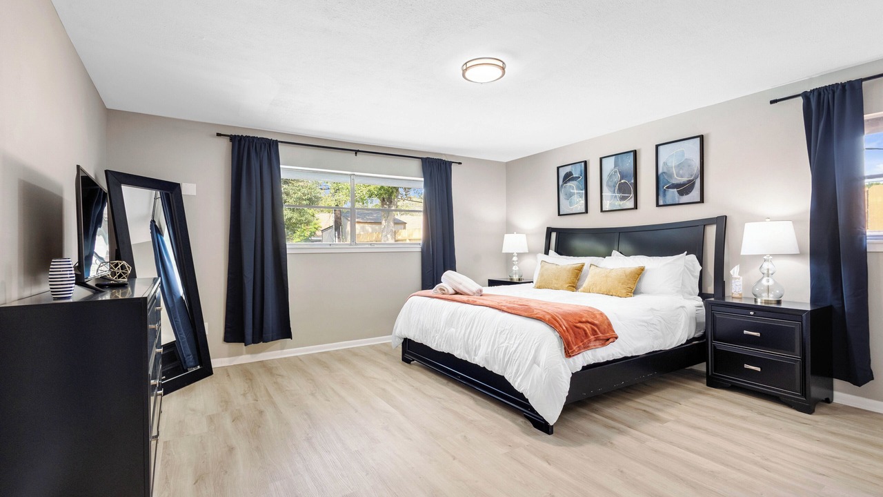 Photo of Bedroom in Southeast Houston