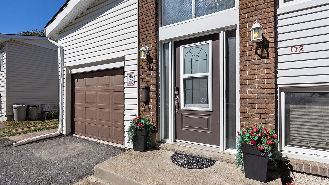 Photo of Outdoor in Kingston