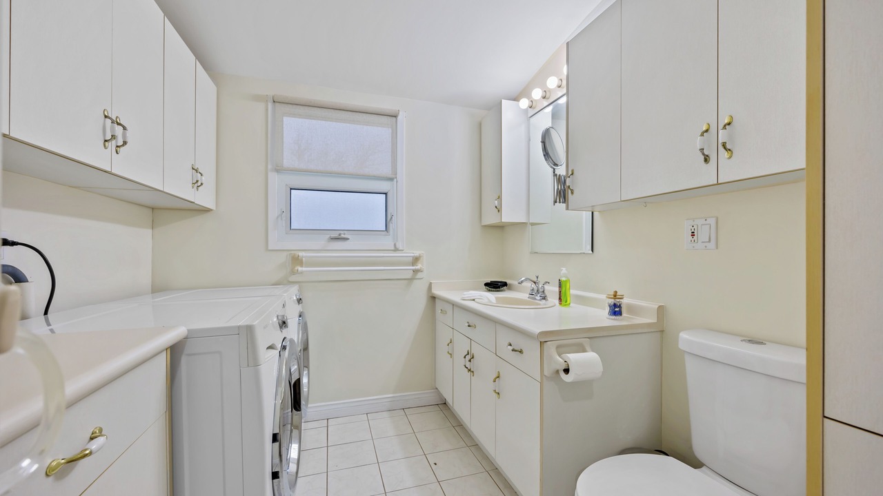 Photo of Bathroom in Corunna
