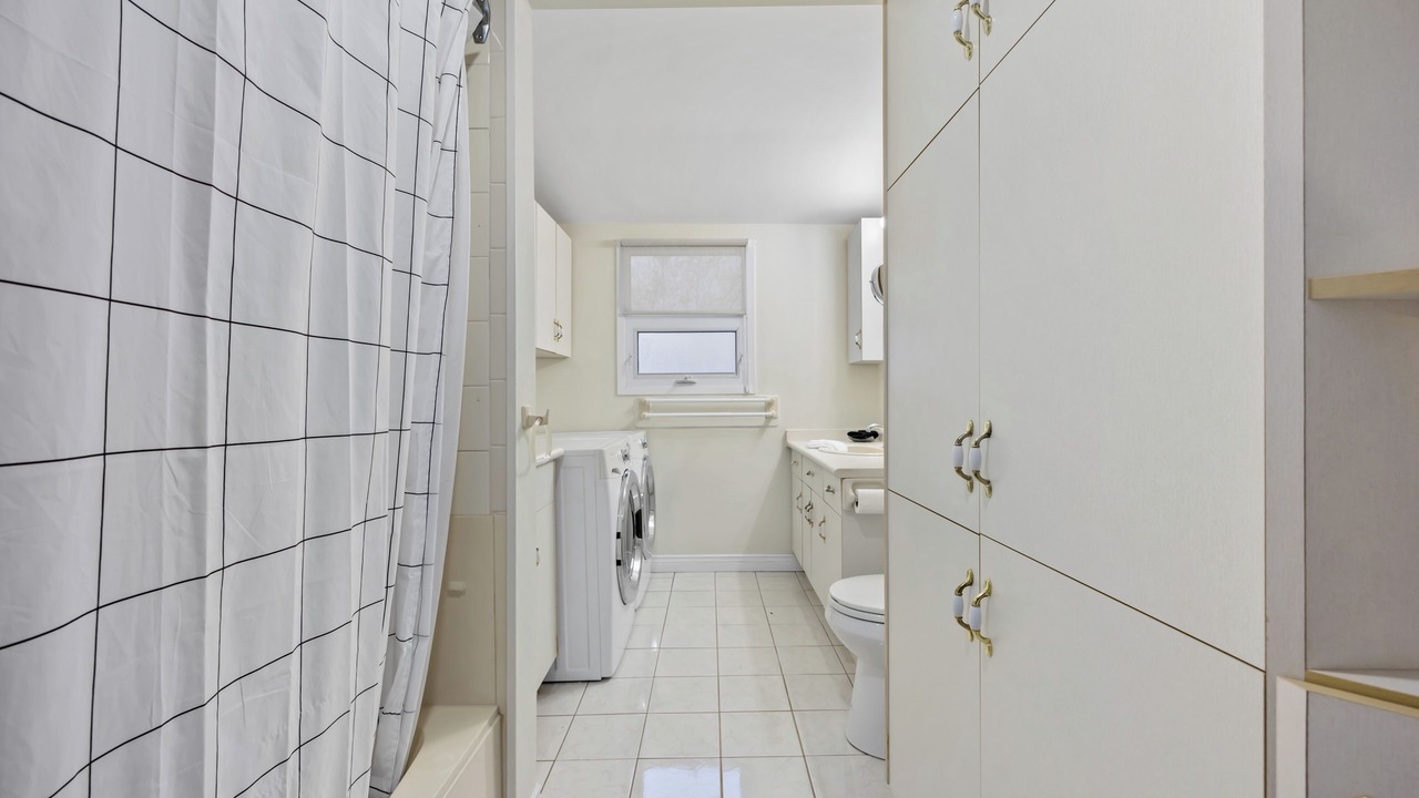 Photo of Bathroom in Corunna