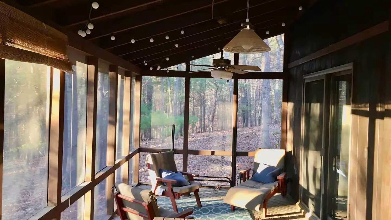 Photo of Patio Balcony in Berkeley Springs
