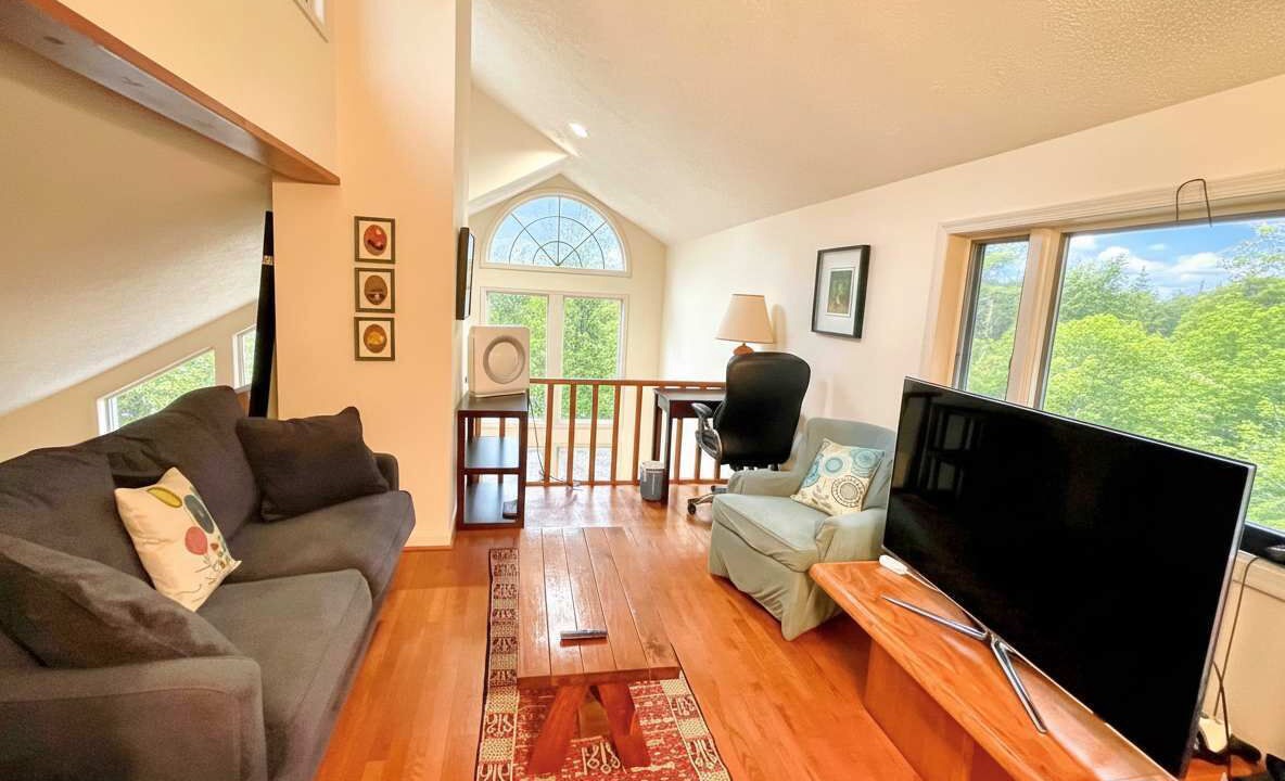 Photo of Livingroom in Berkeley Springs