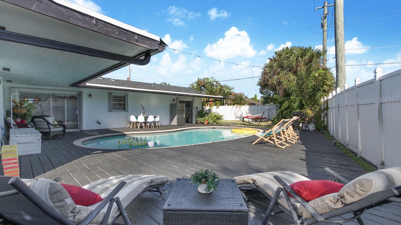 Photo of Outdoor in Lauderhill