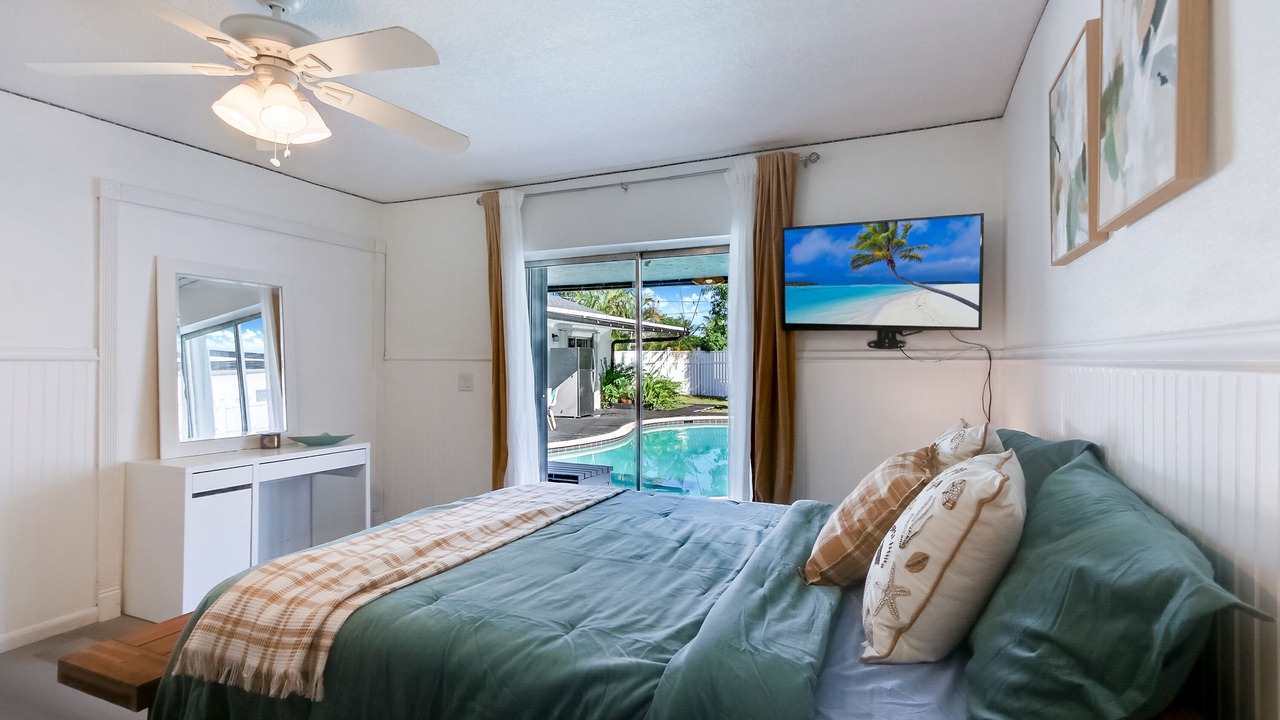 Photo of Bedroom in Lauderhill