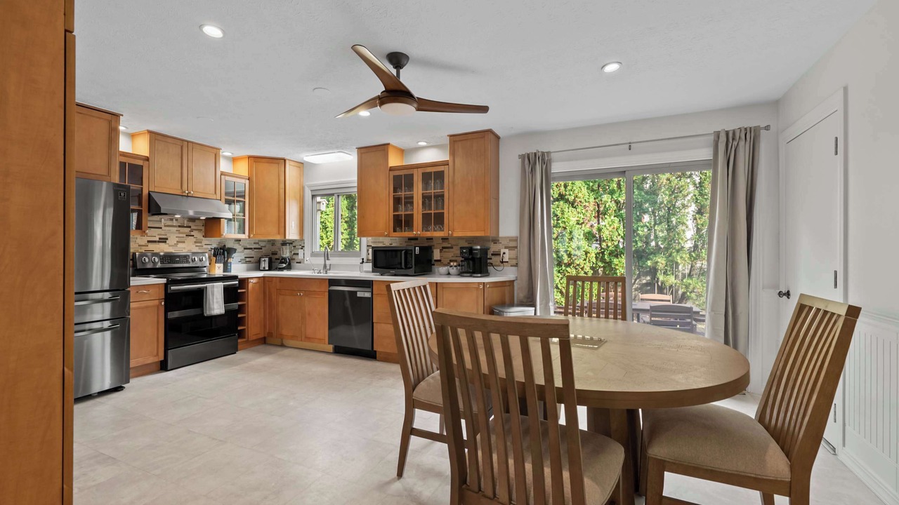 Photo of Others in Columbus