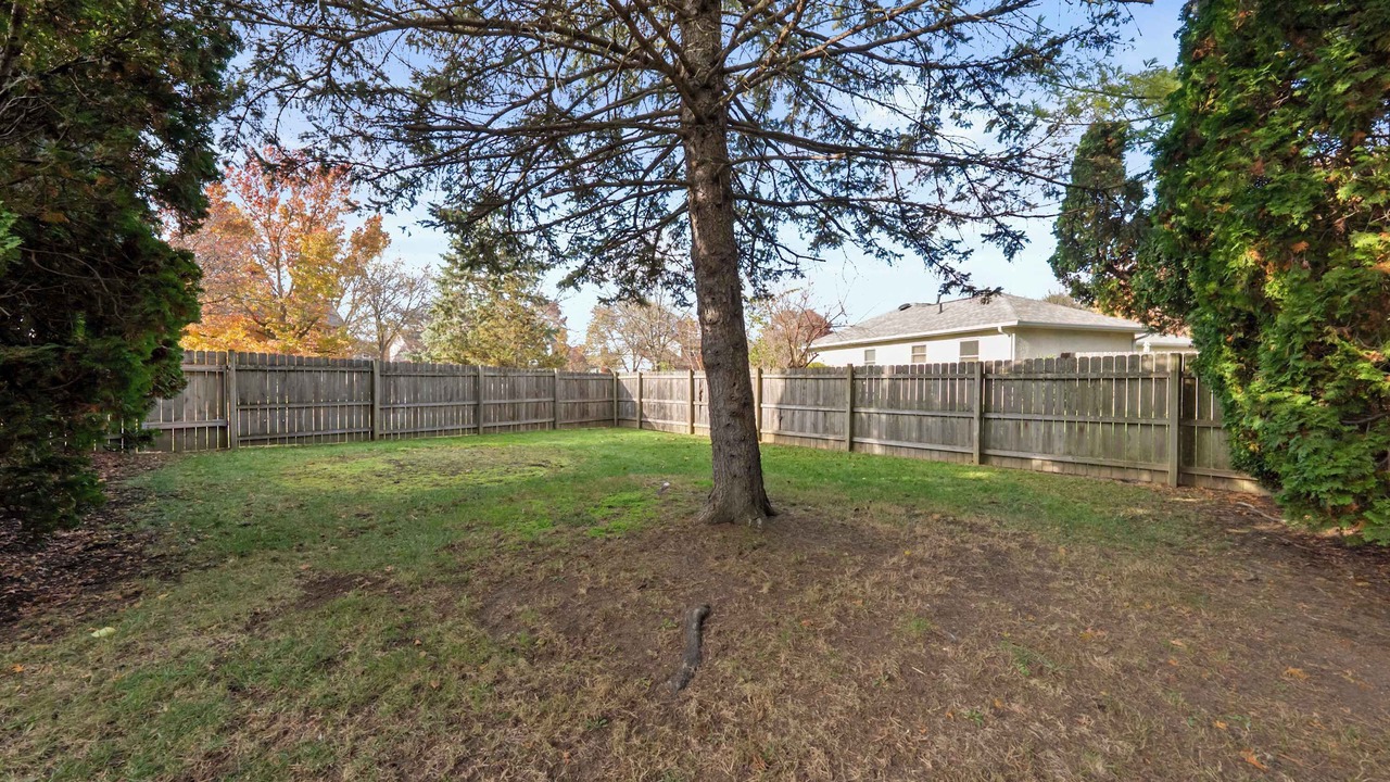 Photo of Others in Columbus