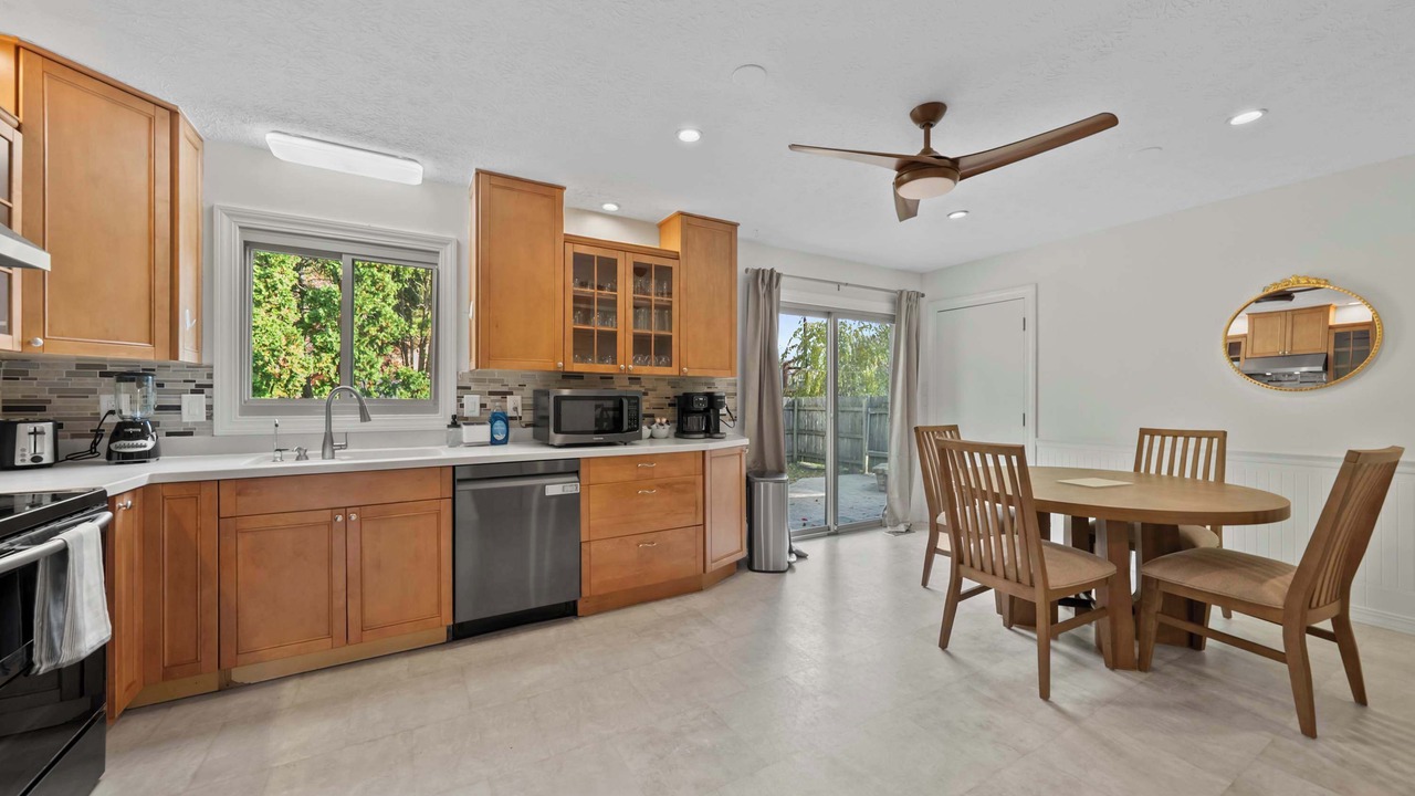 Photo of Others in Columbus