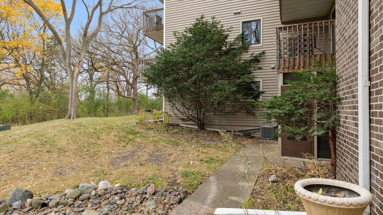 Photo of Outdoor in Eden Prairie