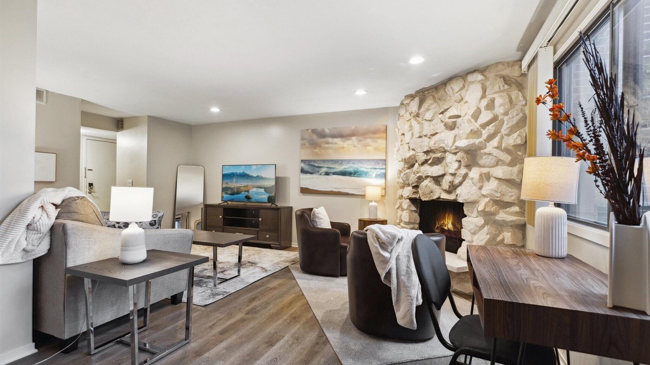 Photo of Livingroom in Eden Prairie