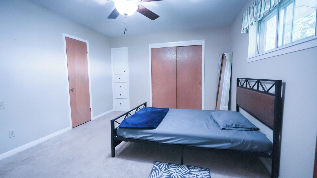 Photo of Bedroom in Baytown