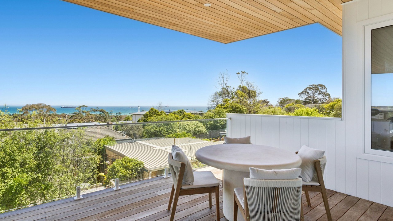 Photo of Outdoor in McCrae