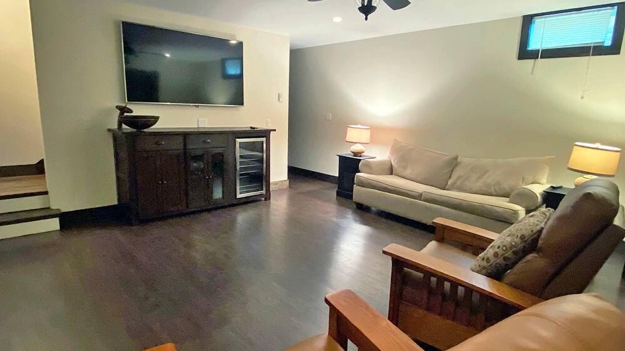 Photo of Livingroom in Oak Bluffs