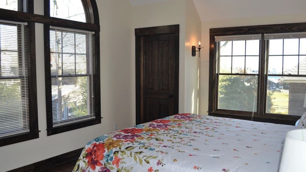 Photo of Bedroom in Oak Bluffs