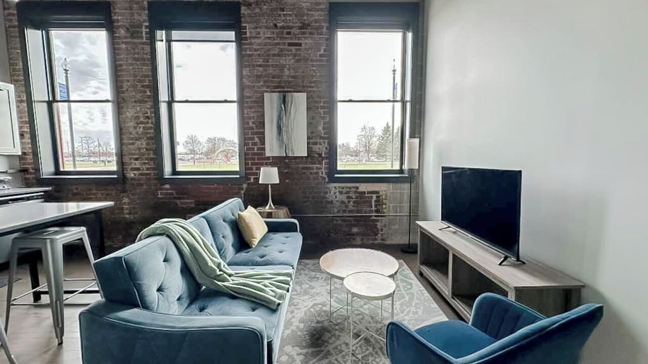 Photo of Livingroom in Newton