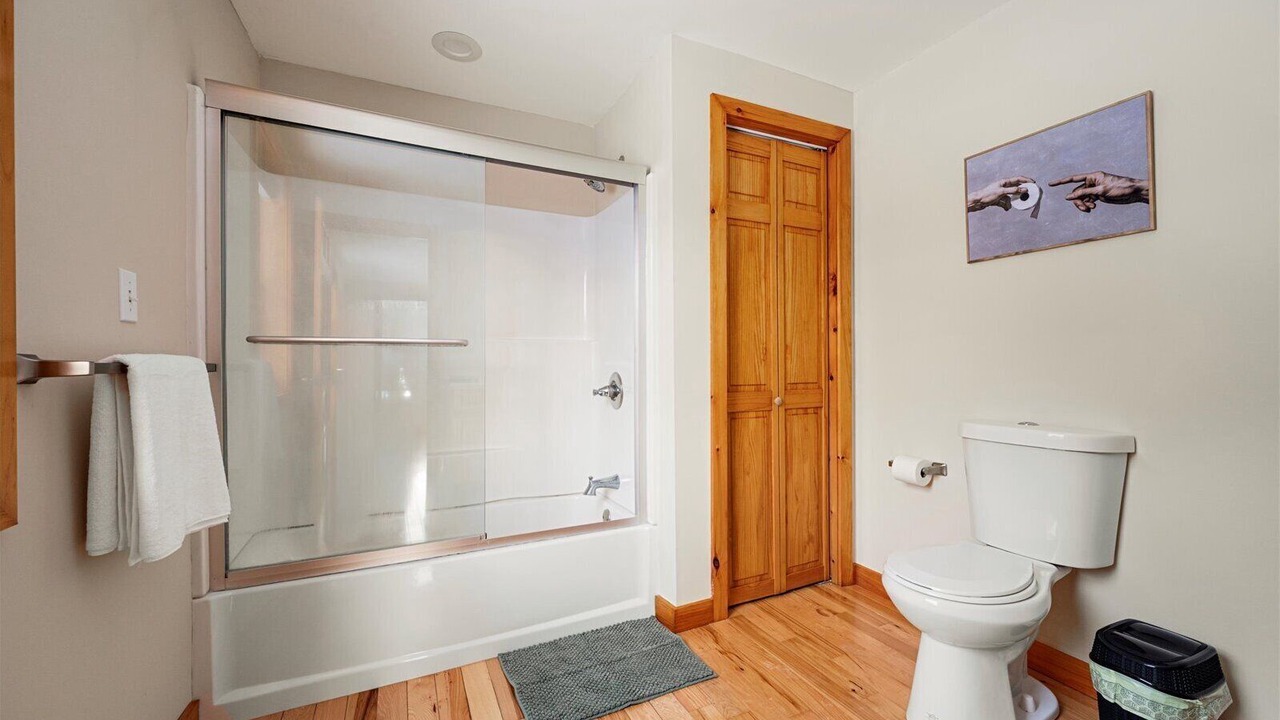 Photo of Bathroom in Boonville