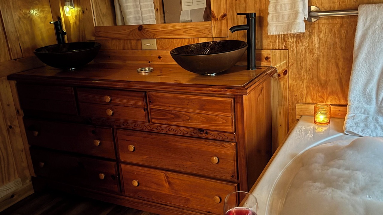 Photo of Bathroom in Gordon
