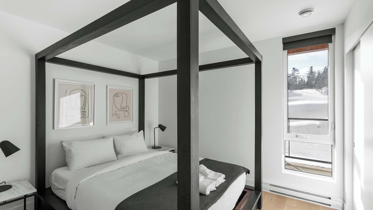 Photo of Bedroom in Baie-St-Paul