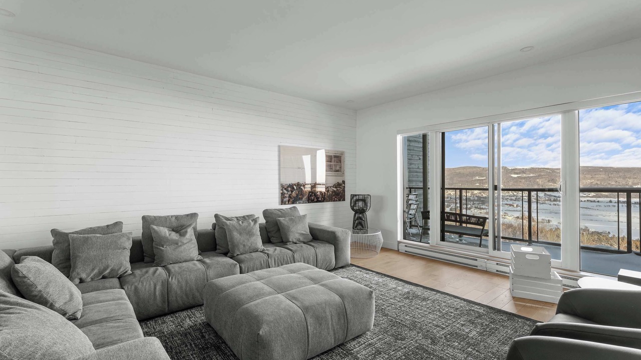 Photo of Livingroom in Baie-St-Paul