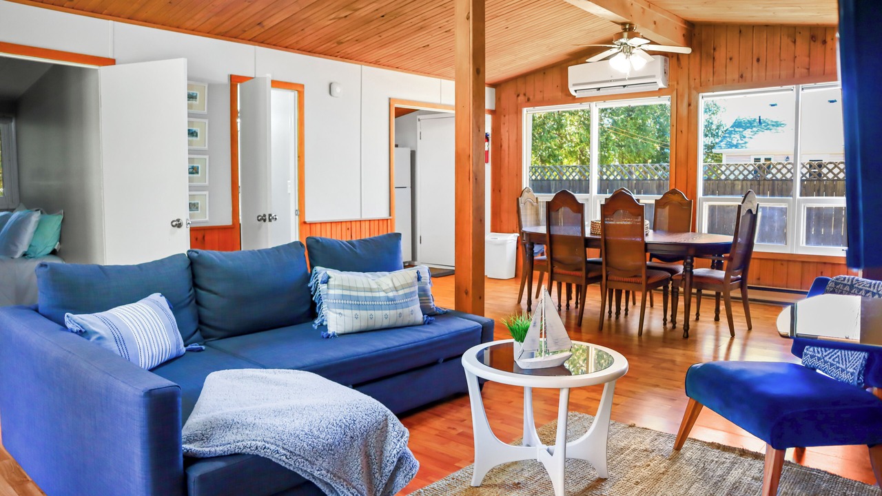 Photo of Livingroom in Bayfield