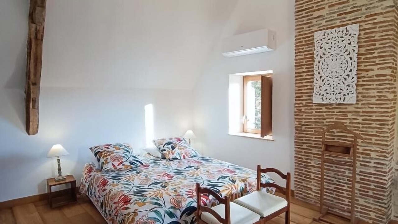 Photo of Bedroom in Mayrac