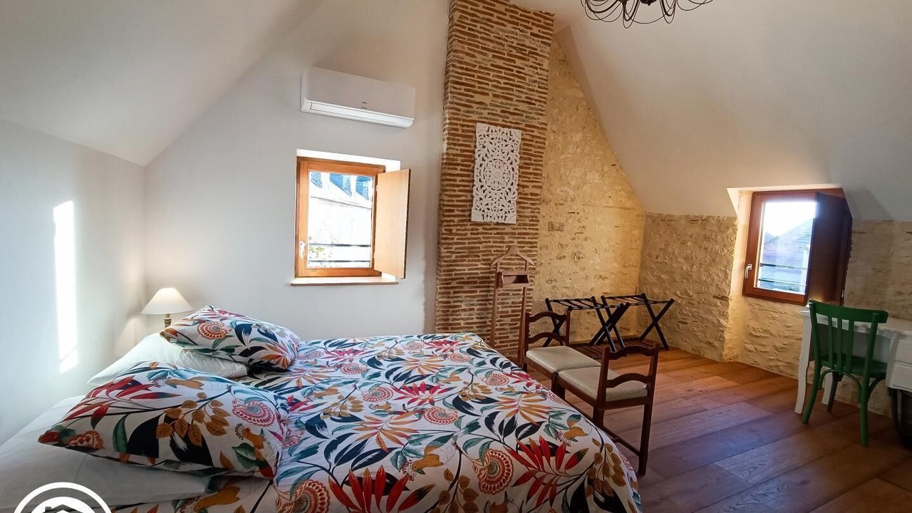 Photo of Bedroom in Mayrac