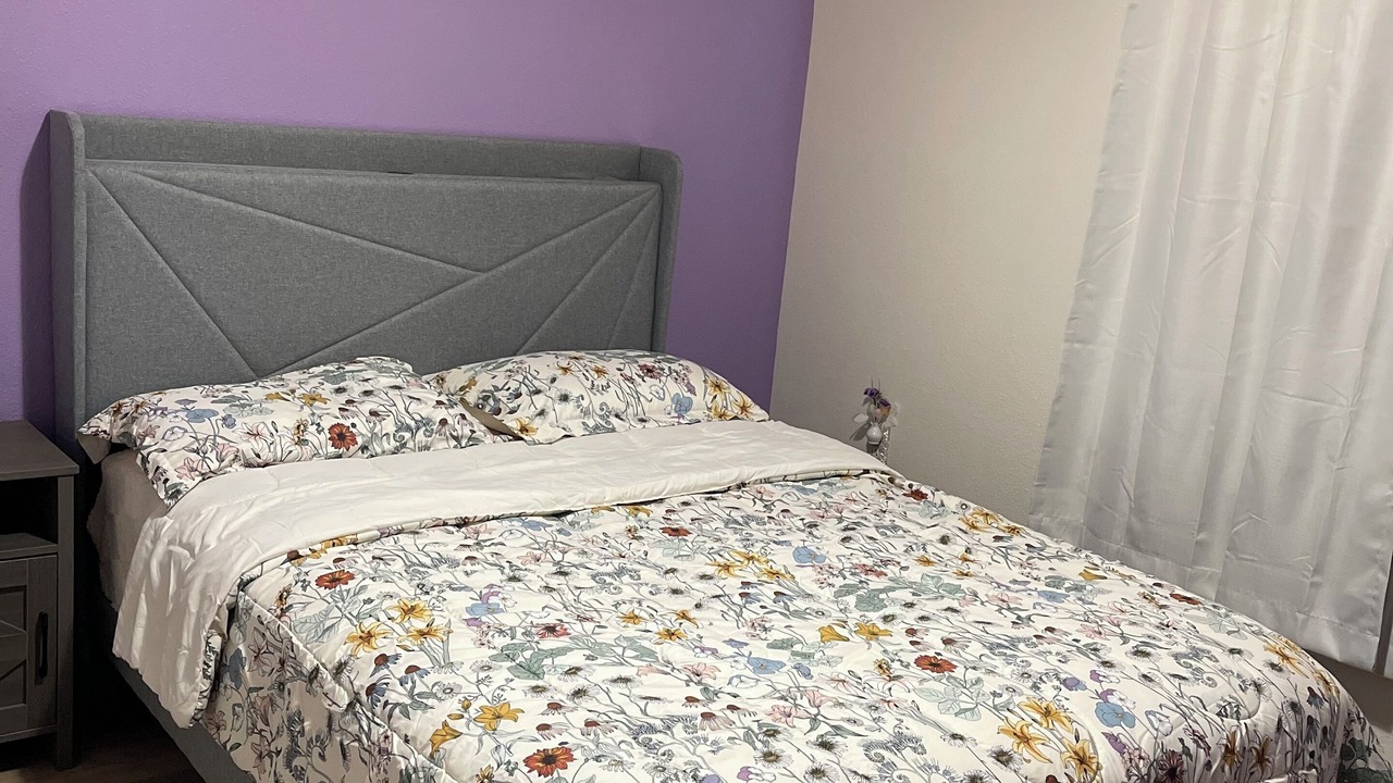 Photo of Bedroom in Oak Grove