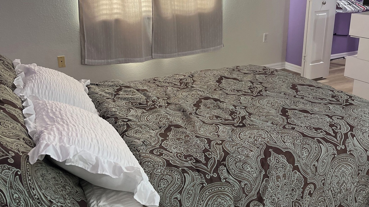 Photo of Bedroom in Oak Grove