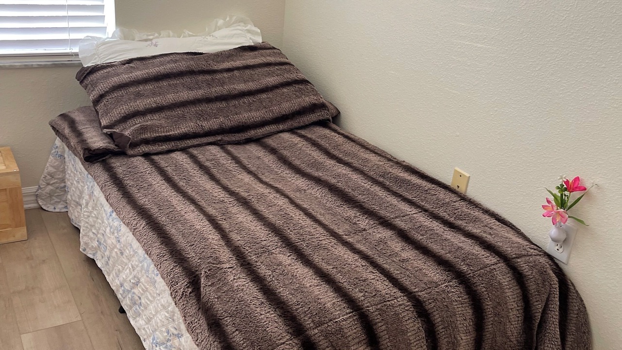 Photo of Bedroom in Oak Grove