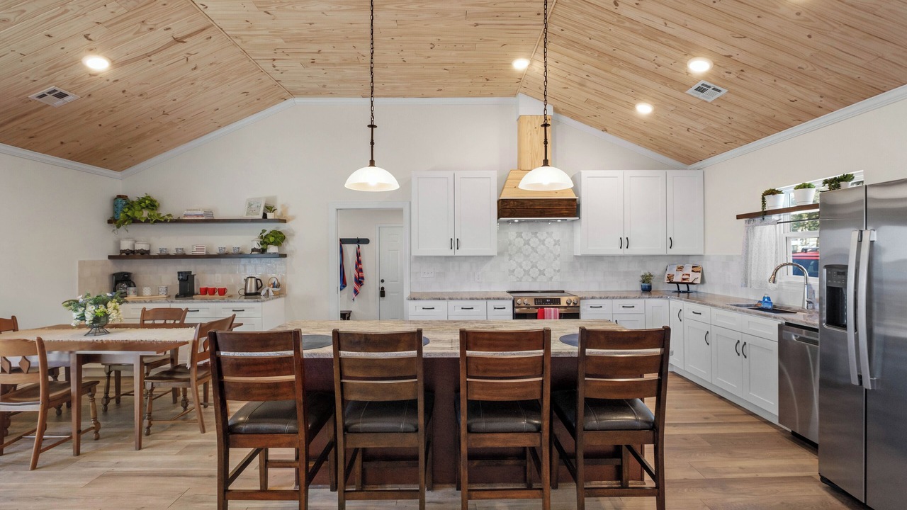 Photo of Kitchen in Grove