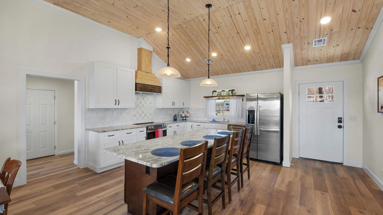 Photo of Kitchen in Grove