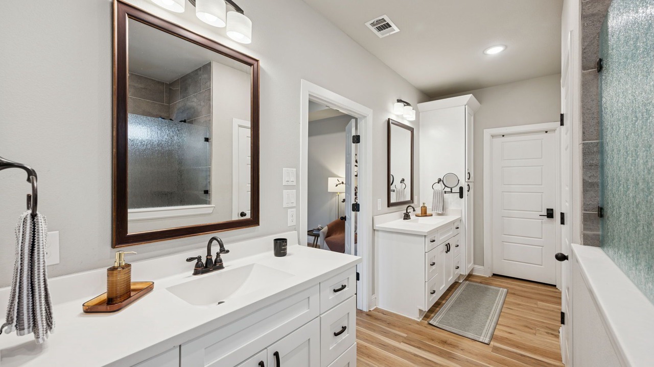 Photo of Bathroom in South Arlington