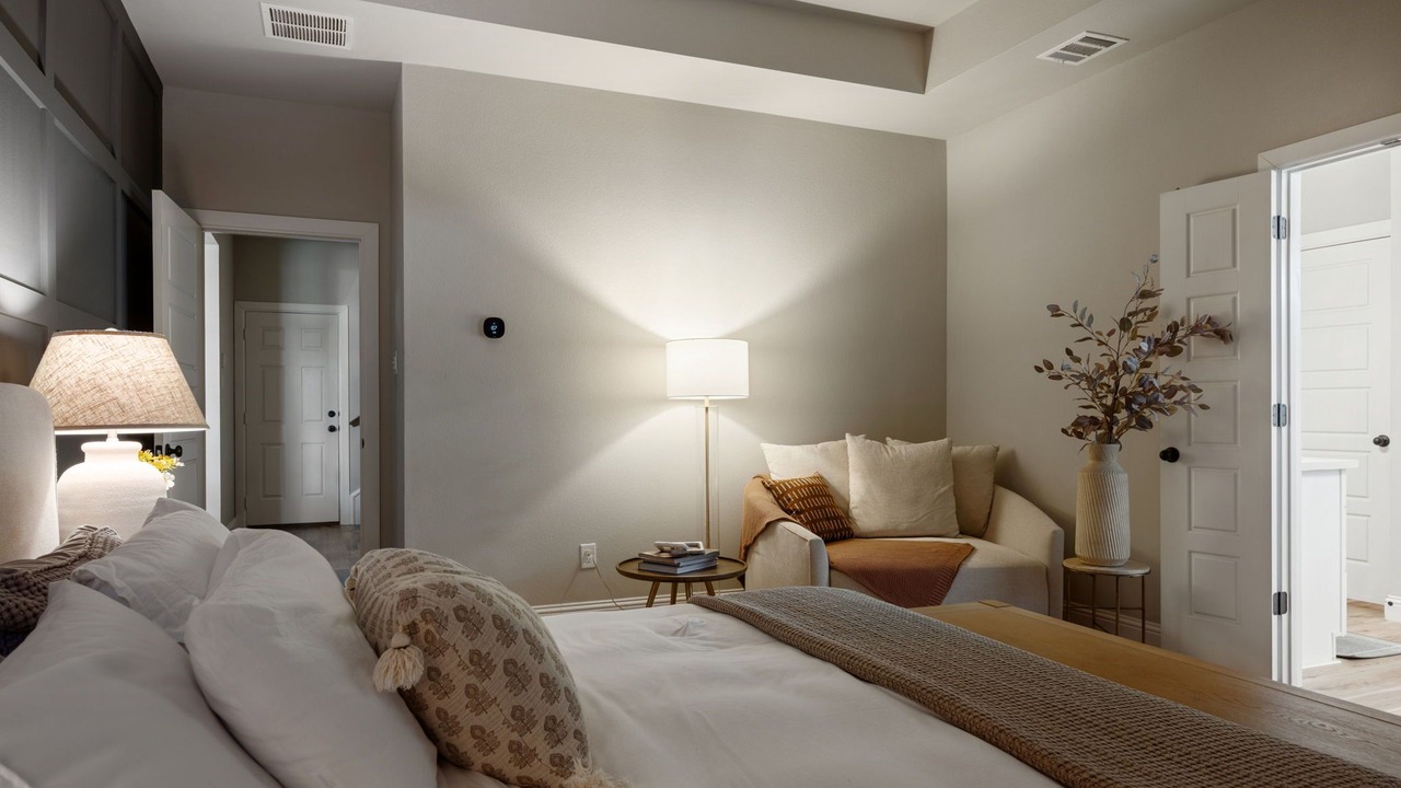 Photo of Bedroom in South Arlington