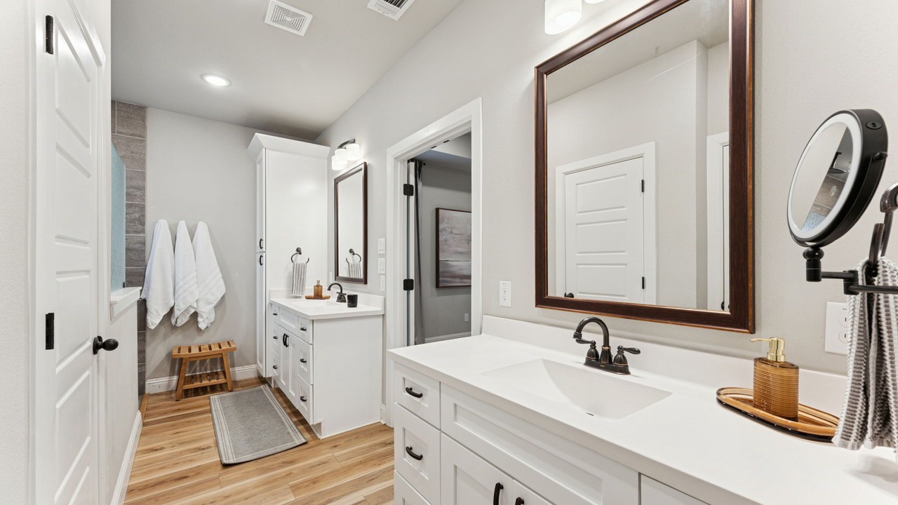 Photo of Bathroom in South Arlington