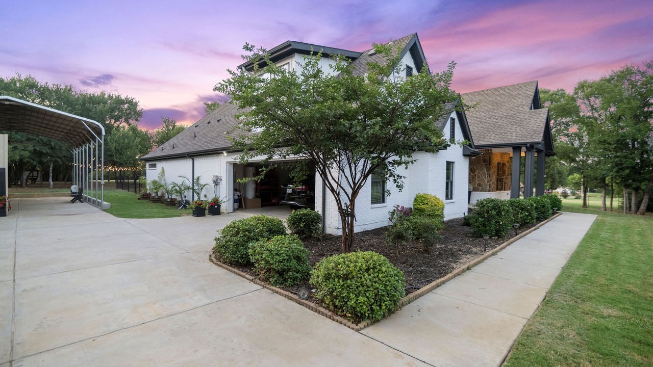 Photo of Outdoor in South Arlington