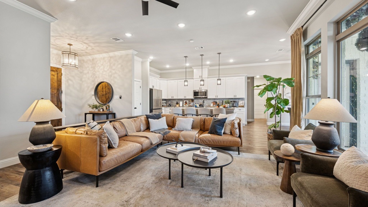 Photo of Livingroom in South Arlington