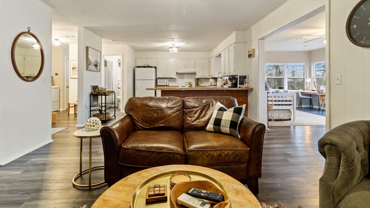 Photo of Bedroom in Crowder