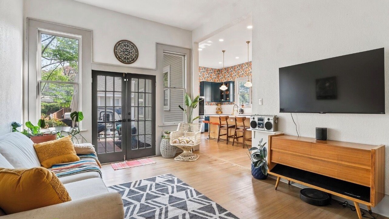 Photo of Livingroom in Westfort
