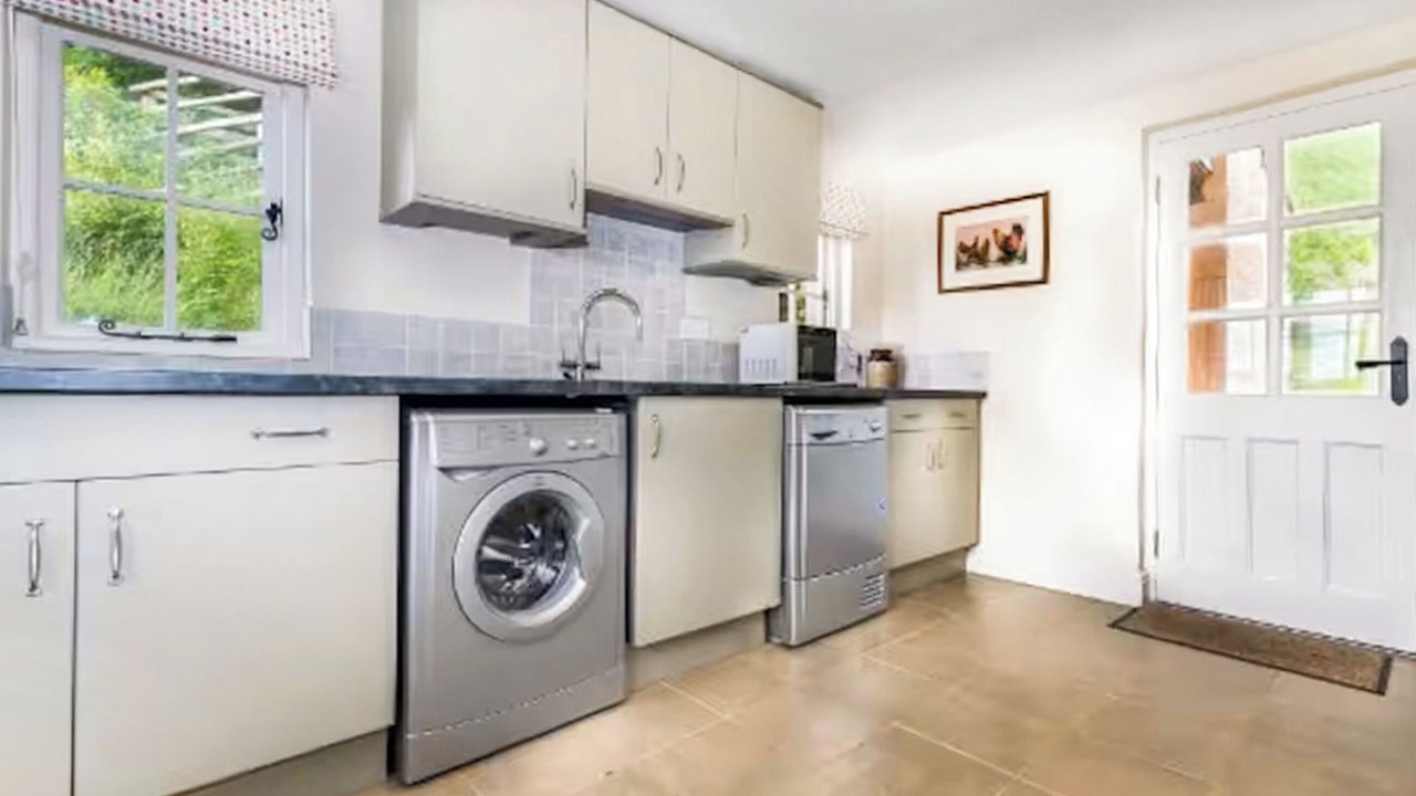 Photo of Others in Bradninch