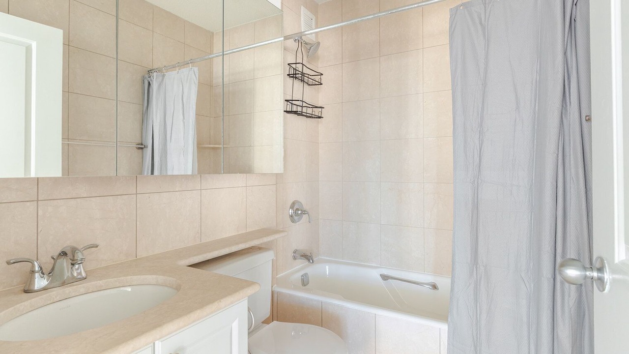 Photo of Bathroom in Kips Bay