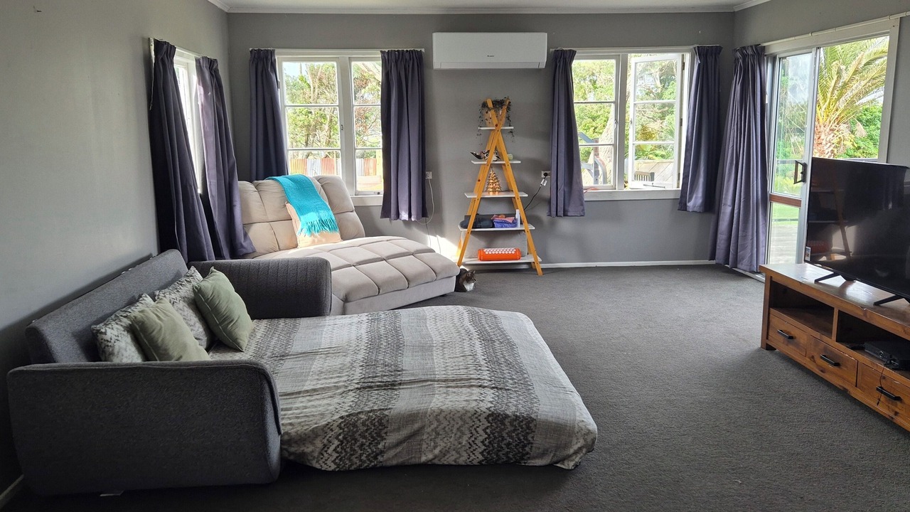 Photo of Livingroom in Te Kopuru