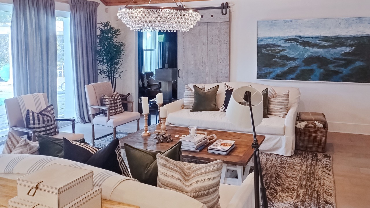 Photo of Livingroom in Saint Simons Island