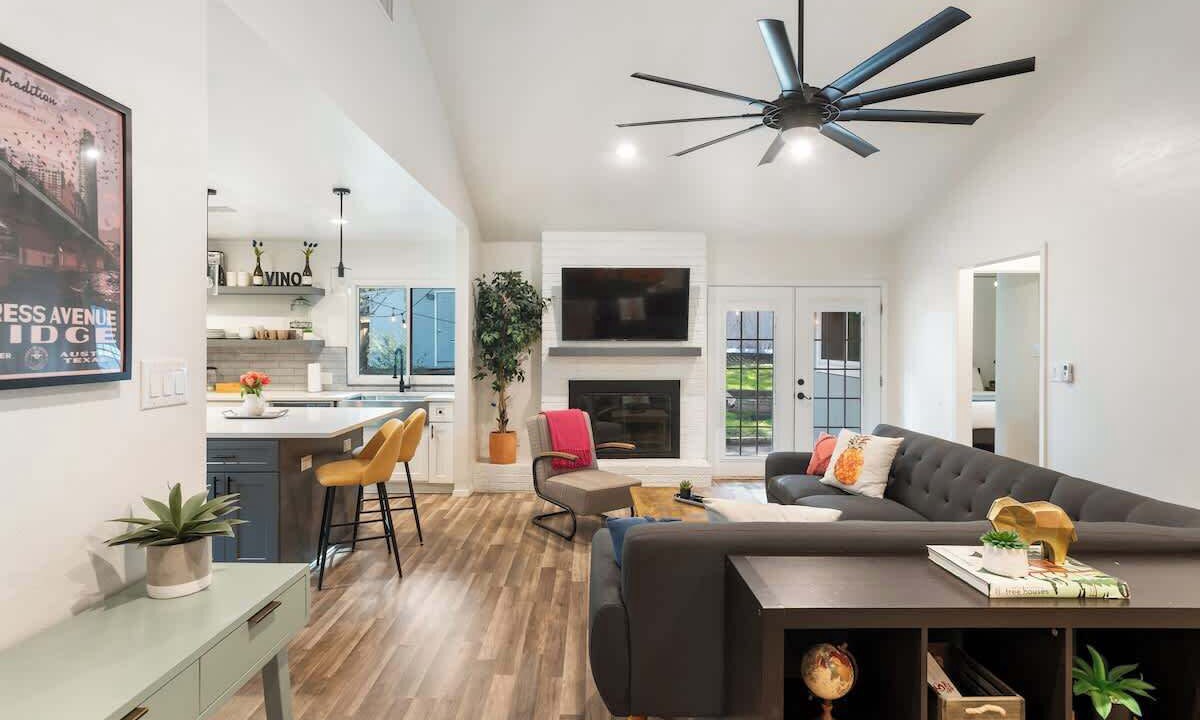 Photo of Livingroom in Austin