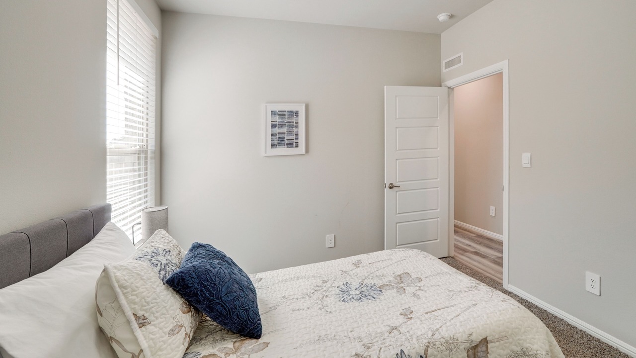 Photo of Bedroom in Odessa