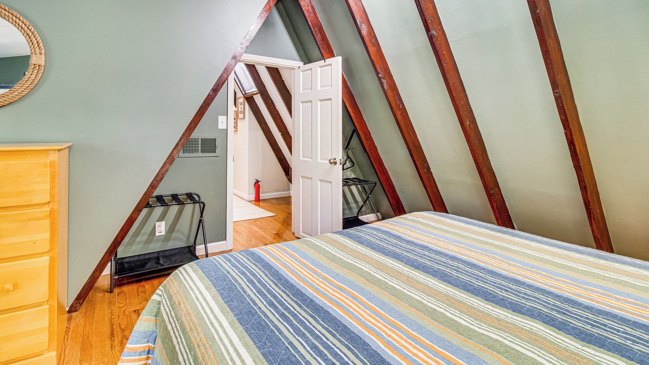Photo of Bedroom in Fairfield Bay