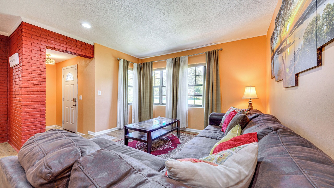 Photo of Livingroom in Arlington