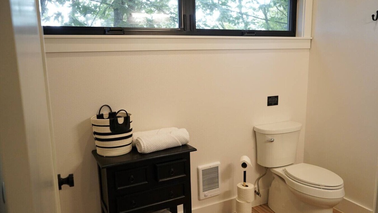 Photo of Bathroom in West Hills