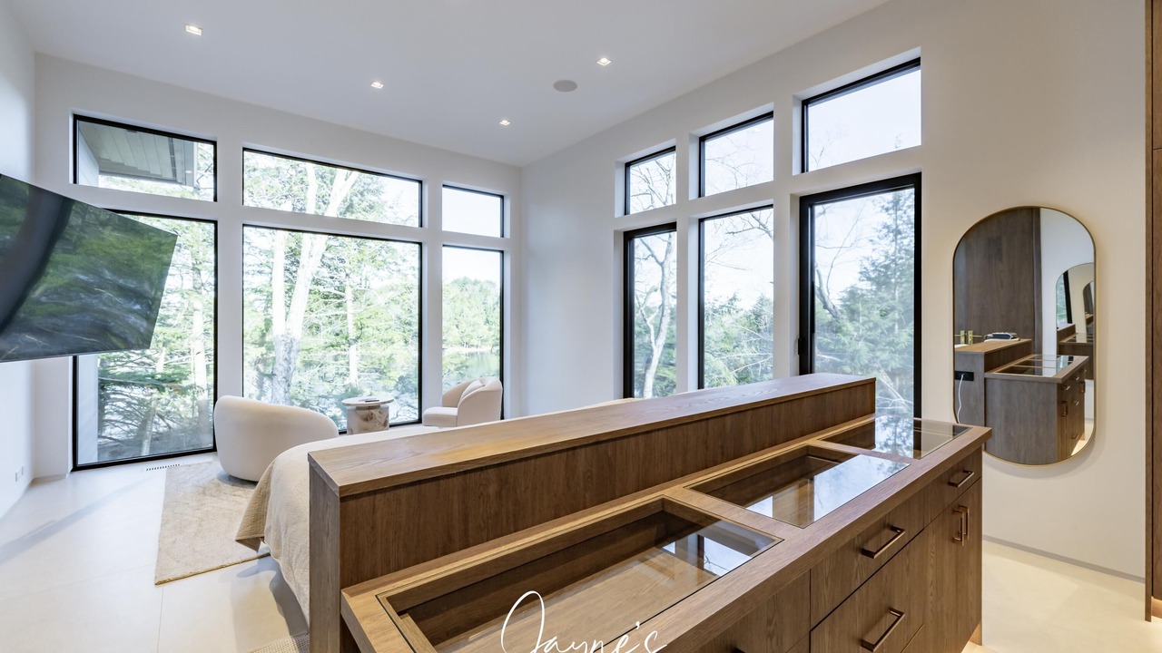 Photo of Bedroom in Muskoka Lakes